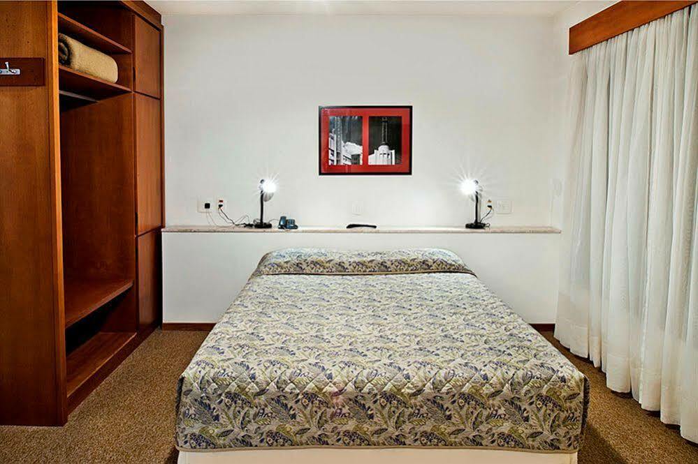 Collins Trade Hotel Porto Alegre Luaran gambar